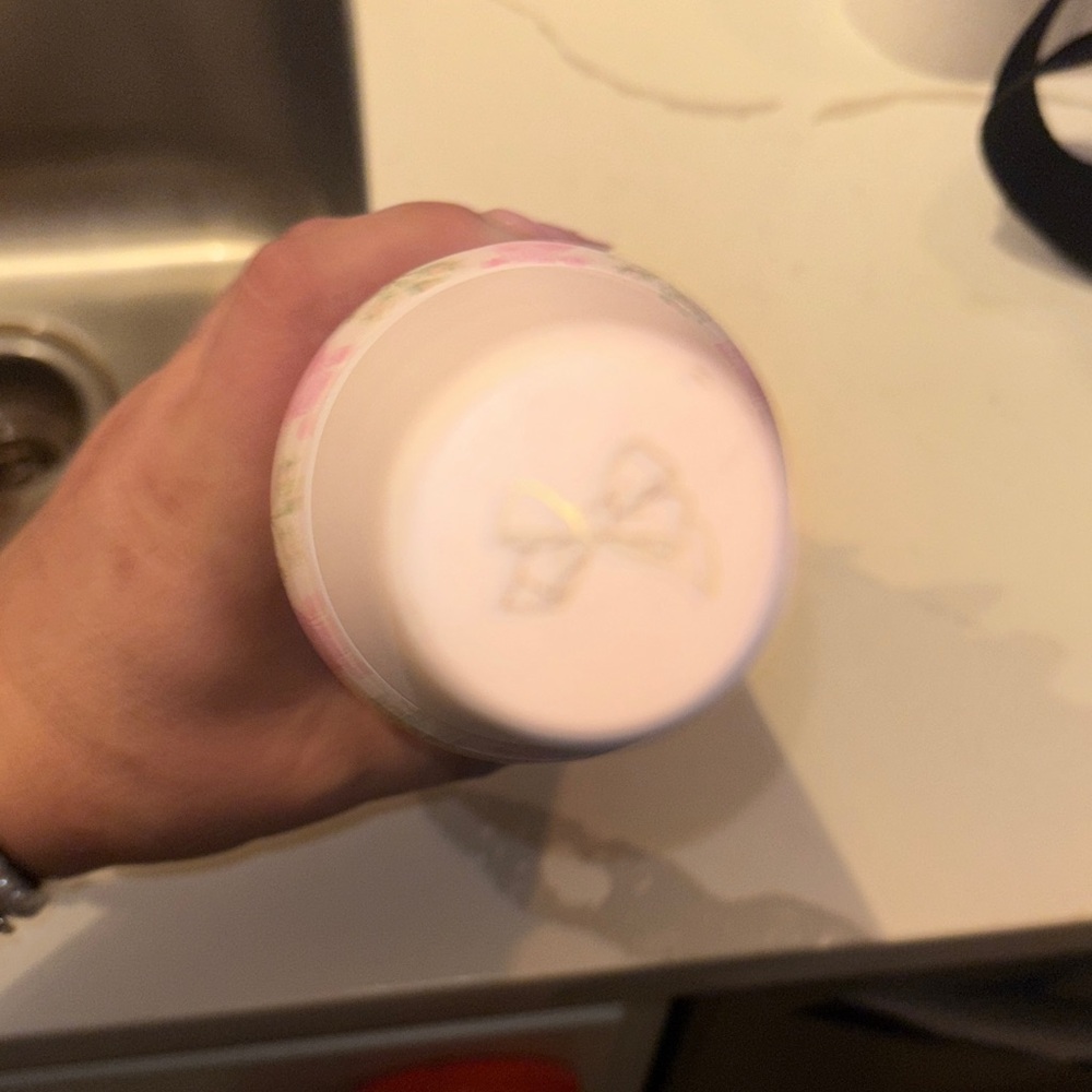 Loveshackfancy stanley bottle - Picture 5 of 5